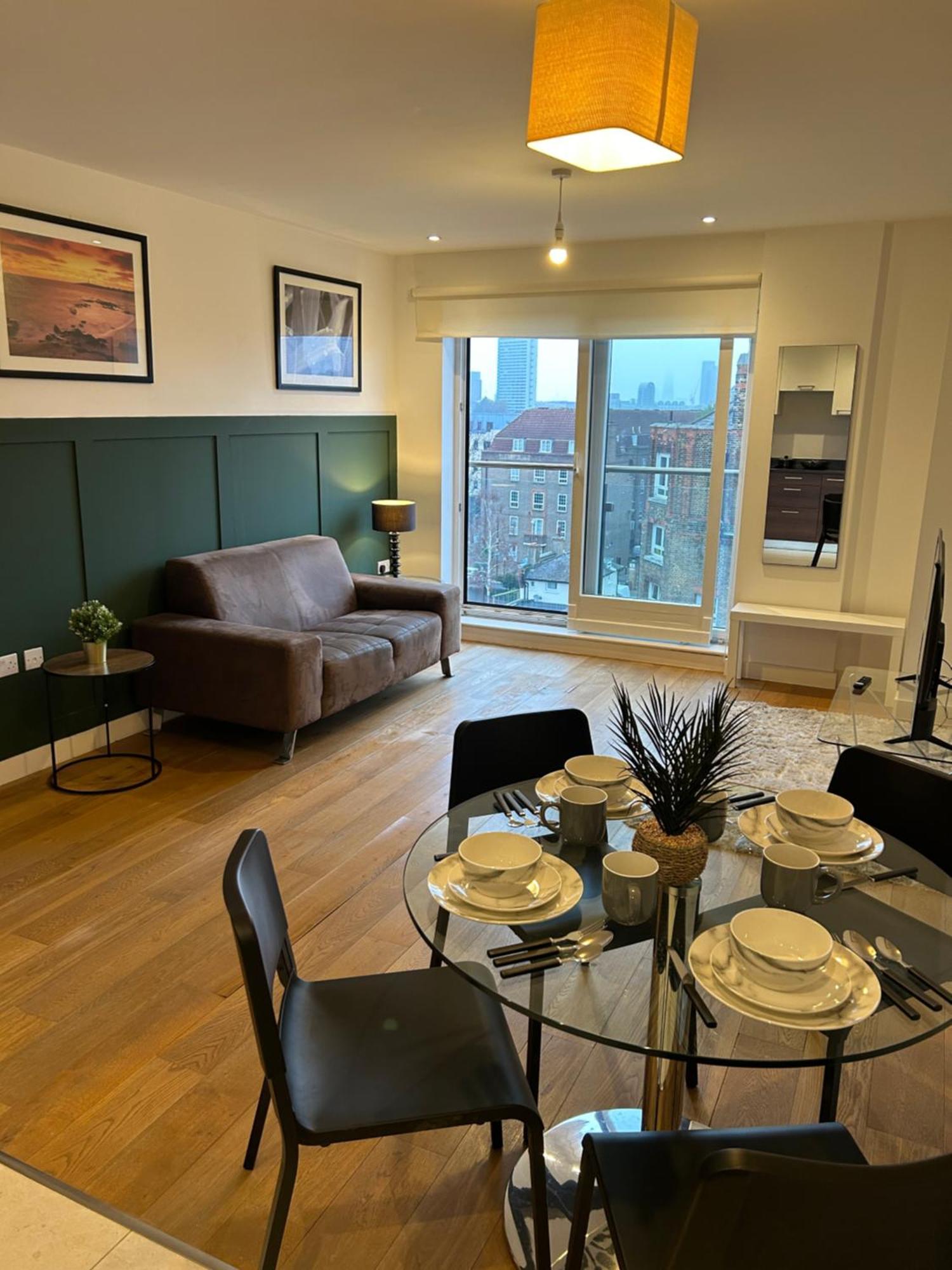 Newly Renovated & Modern 2-br Close To Canary Wharf Apartament